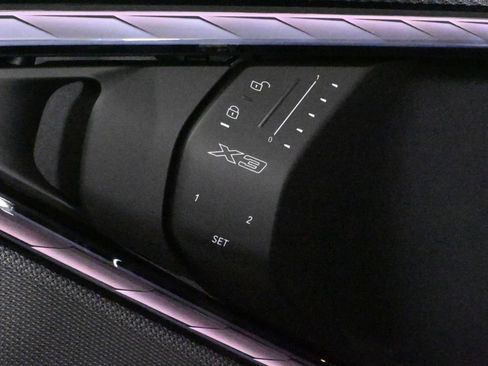 Used 2025 BMW X3 xDrive30i w/ Convenience Package image 29