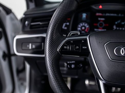 Used 2021 Audi RS 6 image 34