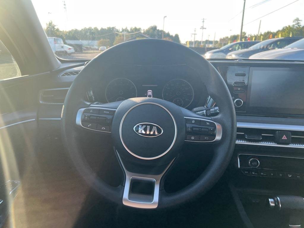 Used 2021 Kia K5 LXS FWD image 18