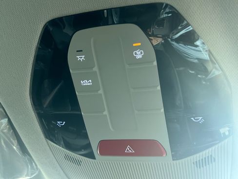 New 2025 Kia K4 LXS image 20