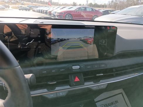 Used 2025 Kia K4 EX image 23