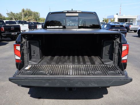 Used 2023 Nissan Titan Platinum Reserve w/ Moonroof Package image 26