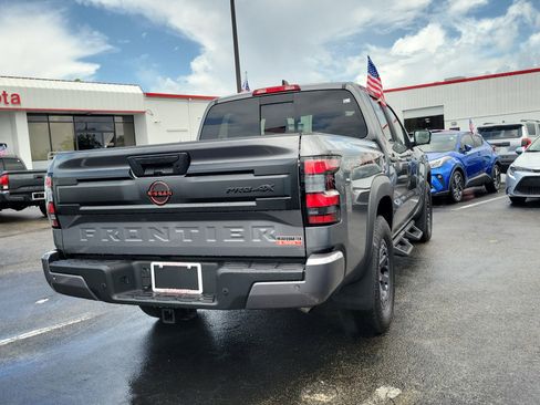 Used 2025 Nissan Frontier PRO-4X w/ Pro Convenience Package AWD/4WD image 12