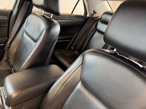 Used 2020 Chrysler 300 Touring L w/ Quick Order Package 2EF image 23