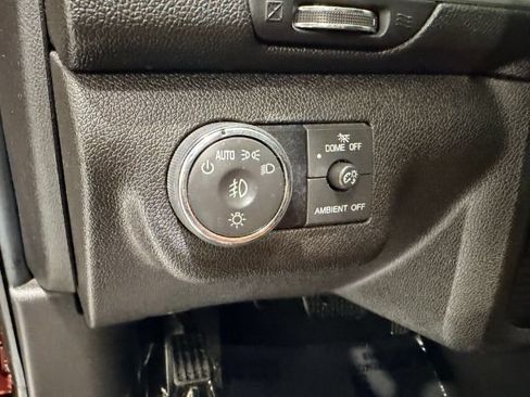 Used 2017 Chevrolet Traverse Premier AWD/4WD image 34