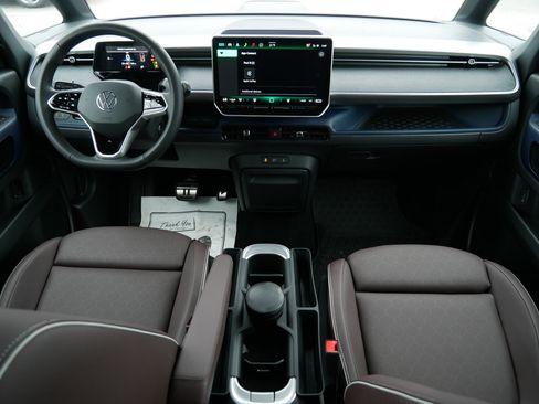 New 2025 Volkswagen ID. Buzz Pro S Plus image 9