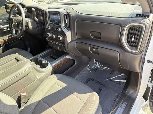 Used 2021 GMC Sierra 1500 Elevation w/ LPO, Elevation Black Package AWD/4WD image 27