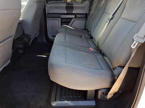 Used 2017 Ford F250 XLT w/ XLT Value Package image 17