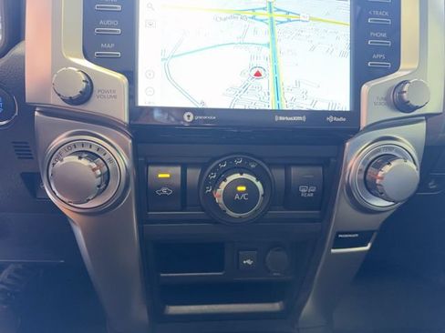 Used 2024 Toyota 4Runner SR5 Premium w/ Moonroof Package AWD/4WD image 19
