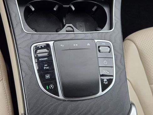 Used 2022 Mercedes-Benz GLC 300 4MATIC image 15
