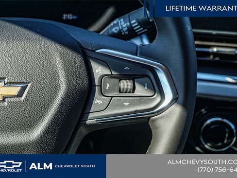 New 2026 Chevrolet Trax LT w/ Driver Confidence Package FWD image 29