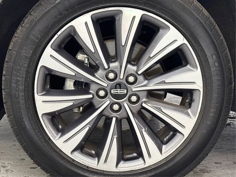 Used 2022 Lincoln Corsair Reserve w/ Elements Package image 31