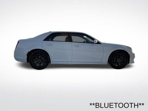 Used 2023 Chrysler 300 Touring L w/ Popular Equipment Group image 9