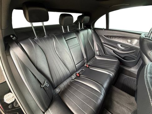 Used 2017 Mercedes-Benz E 300 4MATIC image 13