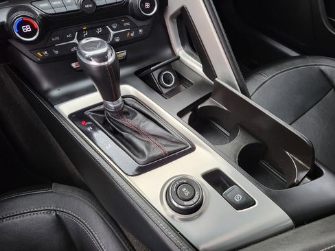 Used 2016 Chevrolet Corvette Z06 w/ 2LZ Preferred Equipment Group image 28