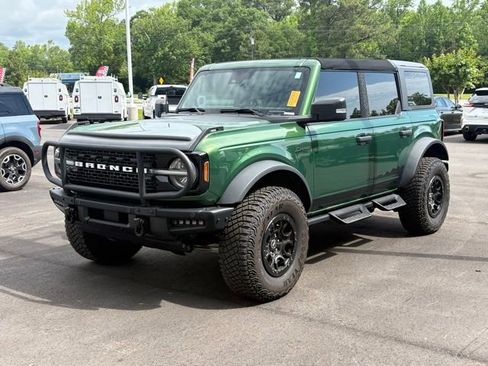 Used 2024 Ford Bronco Wildtrak AWD/4WD image 1
