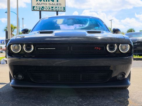 Used 2015 Dodge Challenger R/T Scat Pack w/ Scat Pack Appearance Package image 22