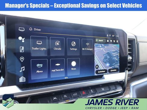 Used 2025 Chevrolet Silverado 1500 LT AWD/4WD image 32