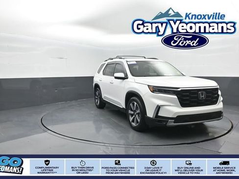 Used 2024 Honda Pilot Elite image 1