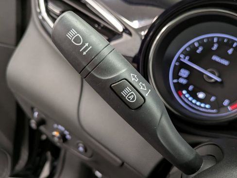 Used 2023 Buick Encore GX Select w/ Experience Buick Package image 18