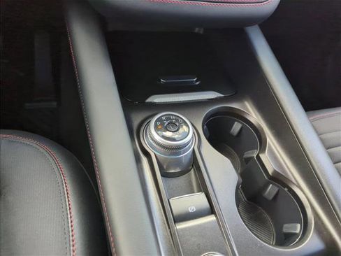 Used 2025 Ford Explorer ST-Line w/ Premium Package image 7