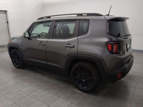 Used 2020 Jeep Renegade Altitude w/ UConnect 8.4 Nav Group FWD image 3