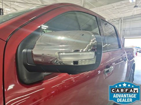 Used 2017 Nissan Titan Platinum Reserve image 14