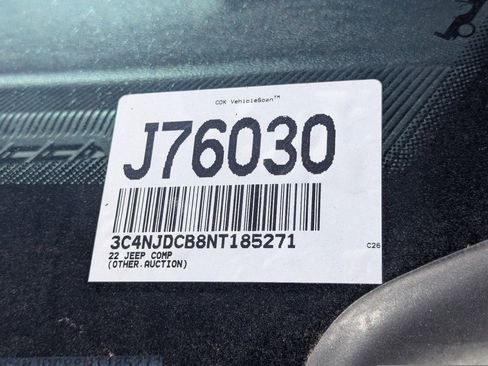 Used 2022 Jeep Compass Limited image 33