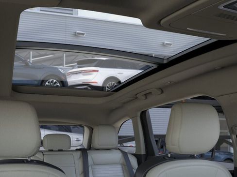 New 2026 Lincoln Nautilus Reserve image 22