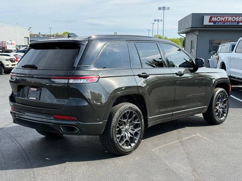 Certified 2024 Jeep Grand Cherokee Summit AWD/4WD image 9