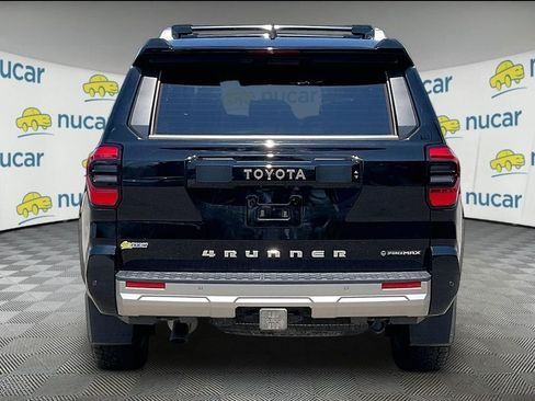 Used 2025 Toyota 4Runner Limited AWD/4WD image 5