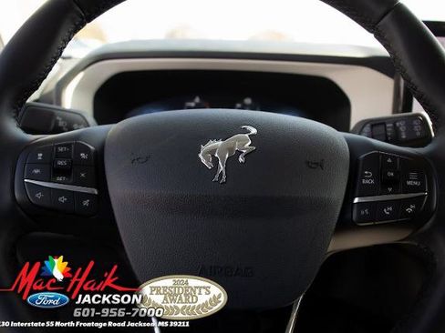 New 2025 Ford Bronco Sport Heritage w/ Convenience Package image 11