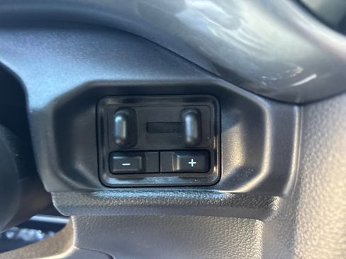 Used 2024 Ford Ranger Lariat w/ FX4 Off-Road Package image 19