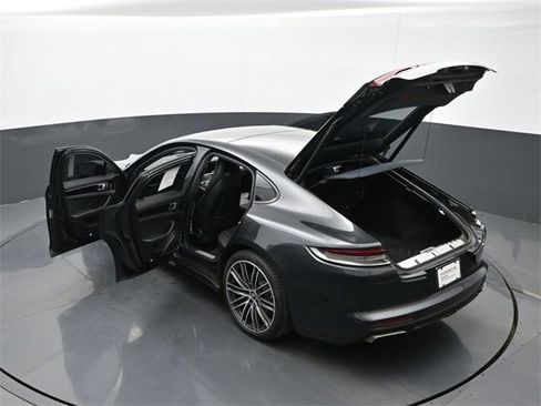 Used 2021 Porsche Panamera 4 image 27