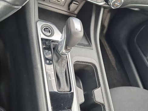 Used 2024 Nissan Sentra SV w/ All-Weather Package FWD image 22