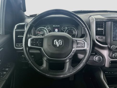 Used 2019 RAM 1500 Big Horn RWD image 17