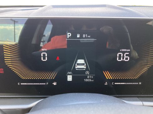 Used 2026 Kia Sportage LX w/ LX Convenience Package image 10