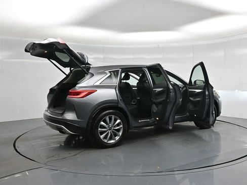 Used 2021 INFINITI QX50 Luxe w/ Cargo Package image 6