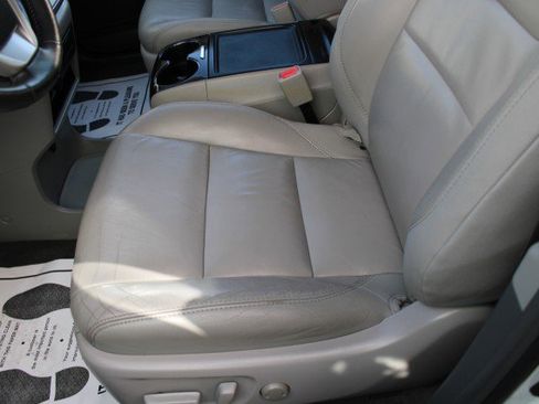 Used 2018 Toyota Sienna XLE NAVI image 25