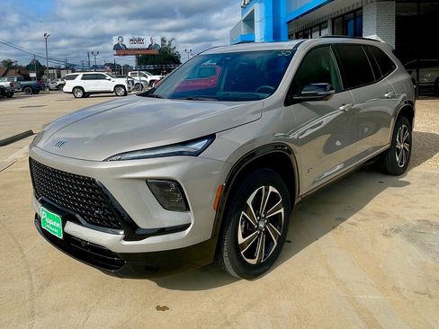 New 2026 Buick Enclave Sport Touring image 5