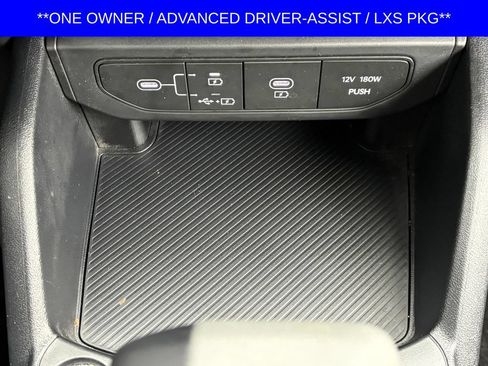 Used 2025 Kia K4 FWD image 17