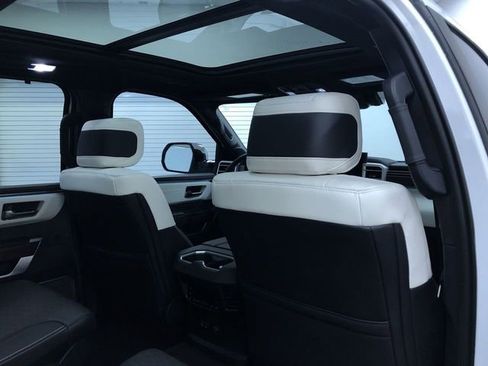 Used 2025 Toyota Sequoia Capstone image 16