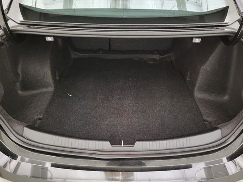 Used 2022 Chevrolet Malibu LT w/ Leather Package image 24