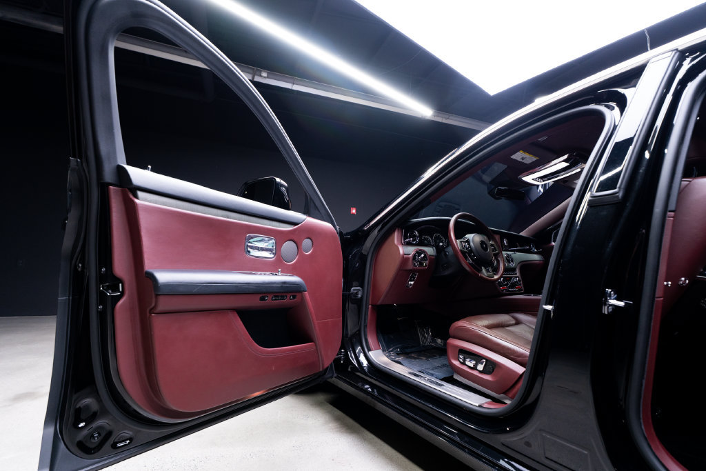 Used 2021 Rolls-Royce Ghost AWD/4WD image 22