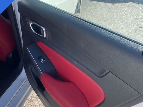 Used 2025 Acura Integra A-Spec image 19