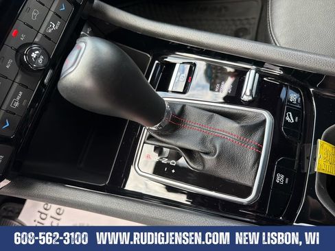 Used 2025 Jeep Compass Trailhawk AWD/4WD image 22