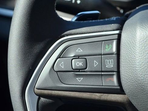 New 2026 Jeep Grand Cherokee Limited AWD/4WD image 17