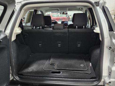 Used 2020 Ford EcoSport SE w/ SE Convenience Package image 21