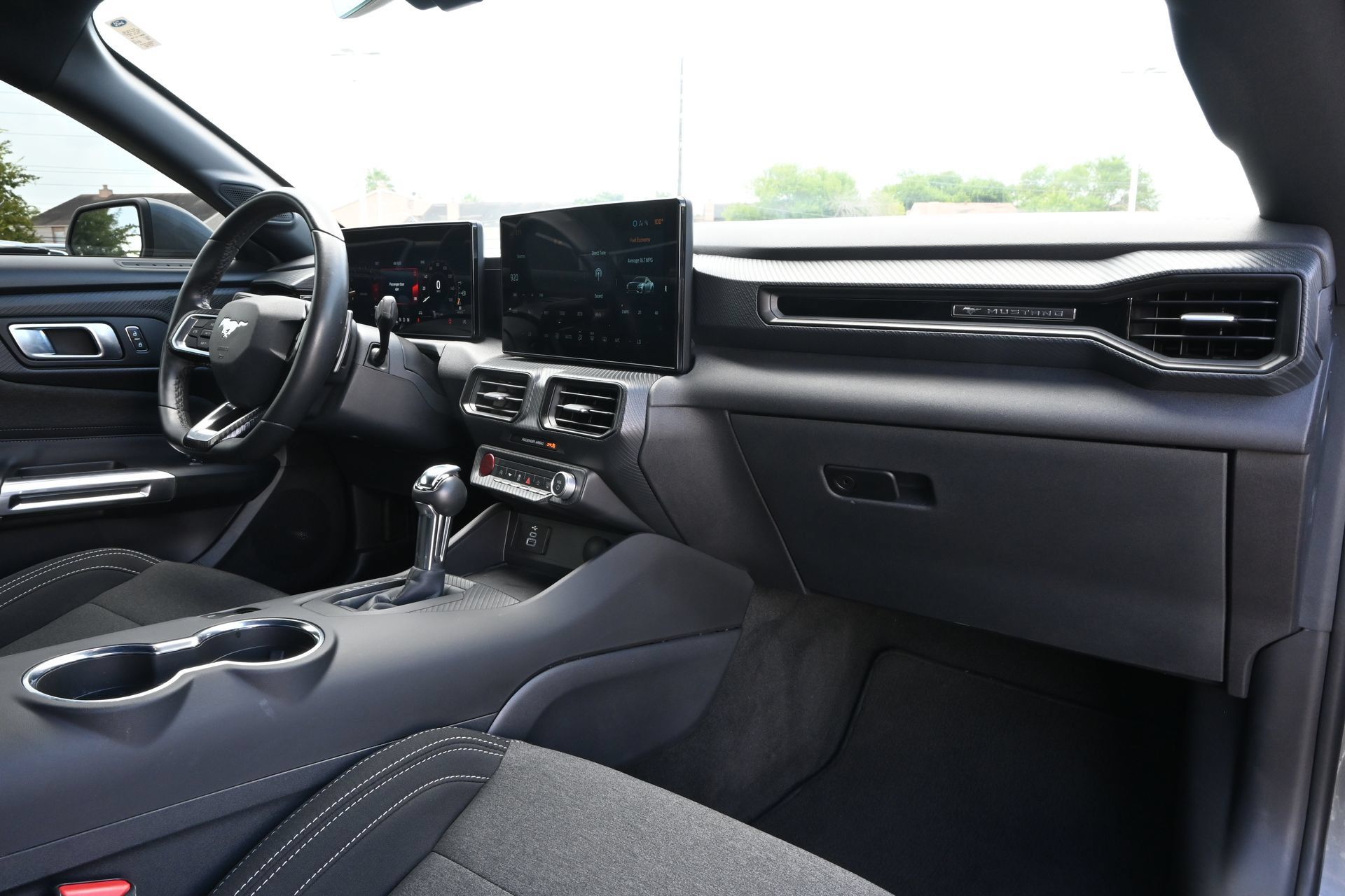 Used 2025 Ford Mustang GT RWD image 24