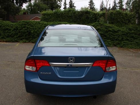 Used 2010 Honda Civic LX image 10